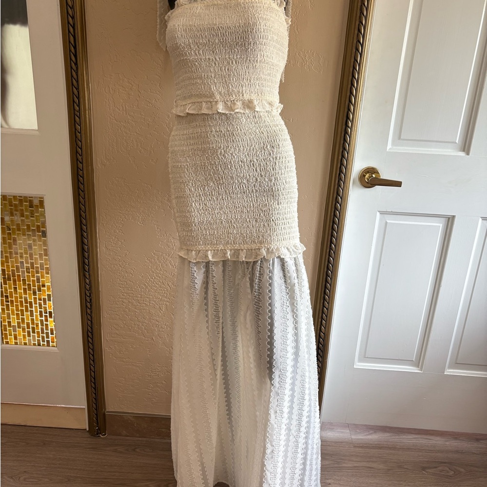 Vici pretty  Cream Maxi Dress